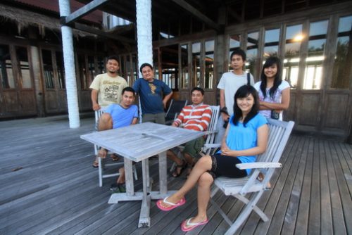 Foto Bersama di Nirwana Resort, Karimun Jawa