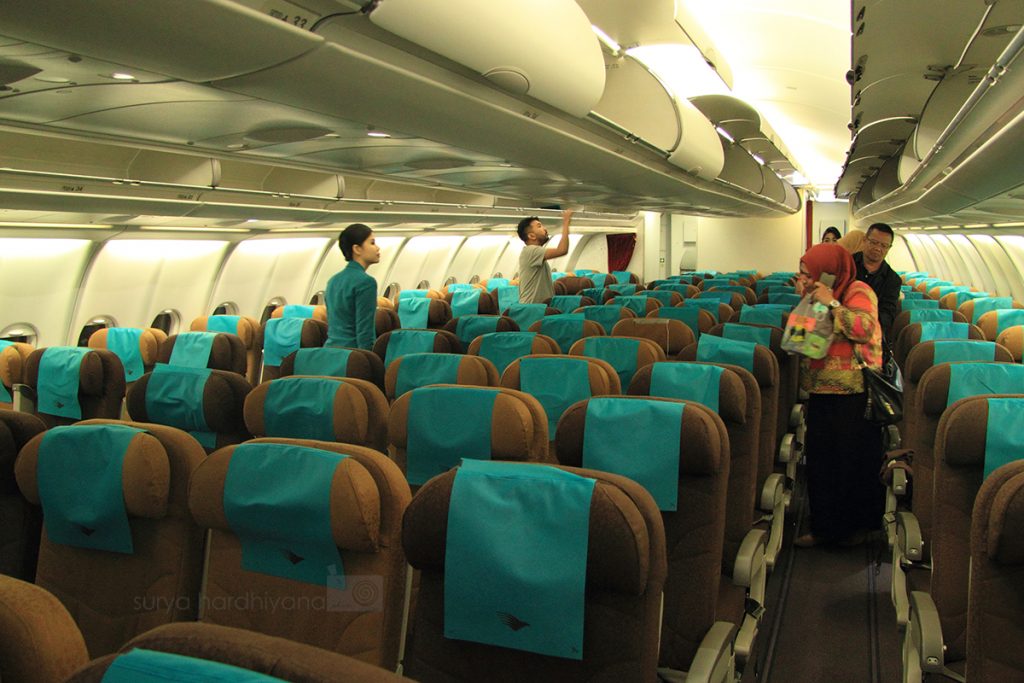 Kabin Kelas Ekonomi Garuda Indonesia Aribus A330