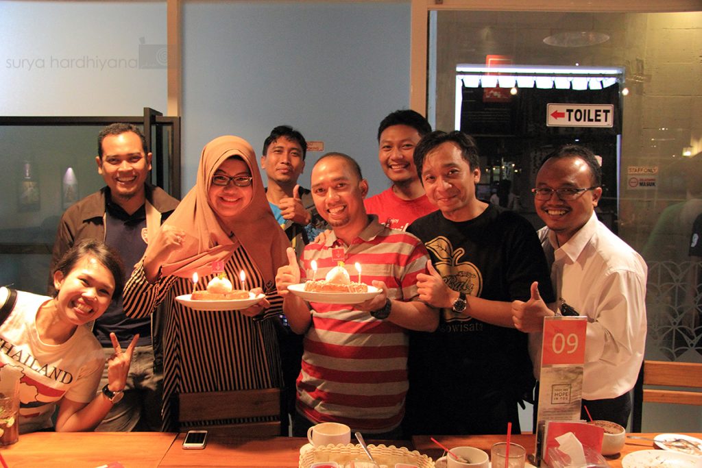 Ulang Tahun di Demandailing Cafe n Eatery Surabaya