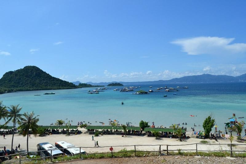 Pantai Sari Ringgung (sumber: citraniwisata.com)